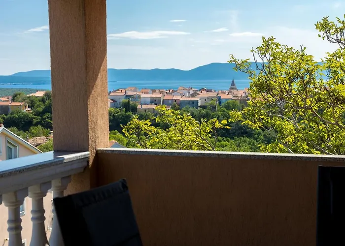 شقة Beba Omišalj