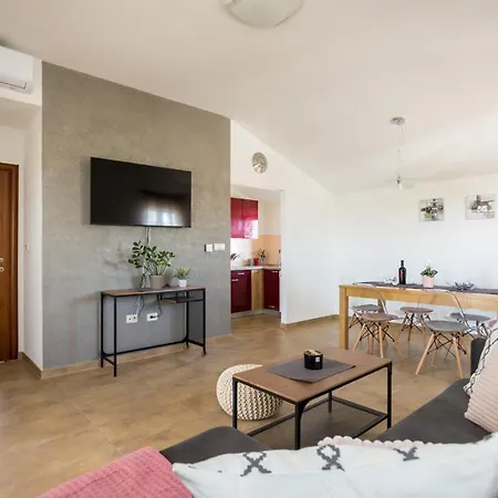 Apartment Beba *