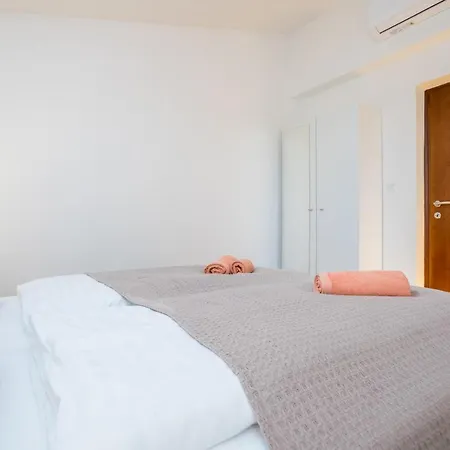 Beba *
